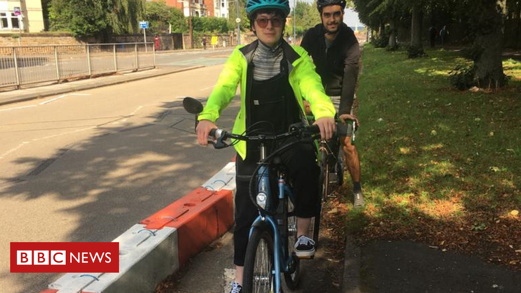 Narrow Derby cycle lane branded unsafe by bike users