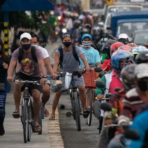 Filipinos turn to pedal power amid transport crunch, SE Asia News & Top Stories